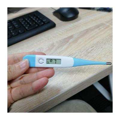 China 2022 Househould Factory Selling Mini Digital Thermometers Price Cheap 0.28 Inch Display Digital Thermometer With Probe for sale