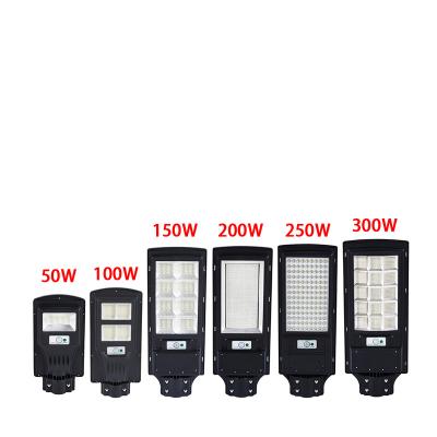 China New ROAD 2023 modern solar panel led solar street light 25w 150watt ip67 36w 40w all in one 100w solar panel for sale