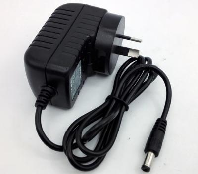 China Salida de corriente continua LED 8V 200ma adaptador de alimentación Adaptador de alimentación de pared de montaje, Adaptador en venta