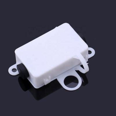 China Barthroom light TUV 2/3 way reflect light waterproof ip44 small terminal junction box for sale