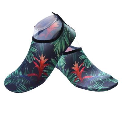 China Sports Beach Equipment Manufacturers Supply Thick Bottom Adult Snorkeling Swimming Socks Coral Snorkeling Shoes Water Proof Water Swimming Shoes for sale