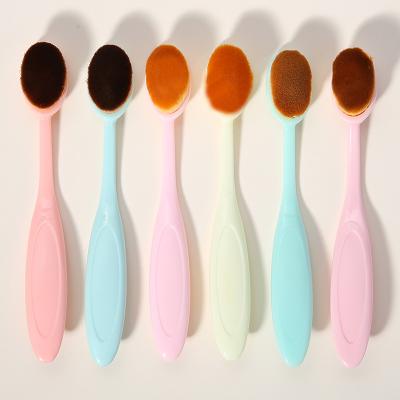 China New Arrival Durable Lameila Foundation Brush For Liquid Makeup Hair Foundation Soft Nylon Brush With Plastic Handle B0528 for sale