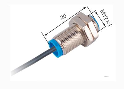 China Interruptor de proximidad a prueba de explosiones angular de Colum, mini sensor de proximidad AM12 en venta