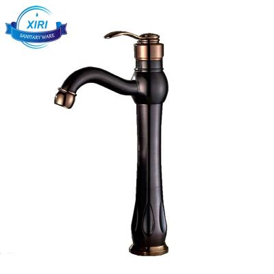 China Traditional European Style Oil Rubbed Bronze Basin Vintage Copper Mount Deck Faucet Sink Bathroom Cold Hot Water Faucet GLOBE XR1224 for sale