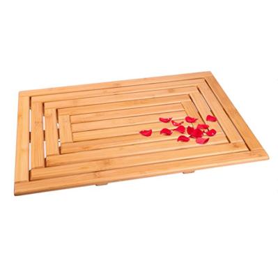 China Sustainable Eco-Friendly Wooden Bamboo Shower Mat Non Slip Portable Bathroom Shower Mat for sale