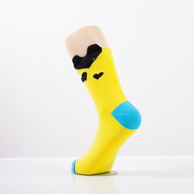 China Hot sale QUICK DRY cute cute streetwear lovely women yellow cartoon customized socks for sale