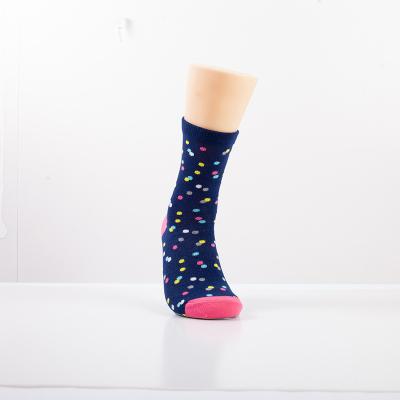 China Designer Logo QUICK DRY Single Spring Soft Sock Jacquard Your Own Logo Womens Crew Running Socks for sale