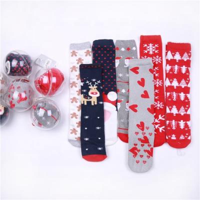 China Customized Breathable Christmas Silicone Christmas Socks, Warm And Non-Slip Socks, Fashionable Warm Socks for sale