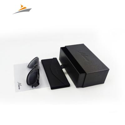 China OEM Logo Embossed Luxury Black Kraft Recyclable High Quality Paper Slider Drawer Box Customized Packaging For Sun Glasses for sale