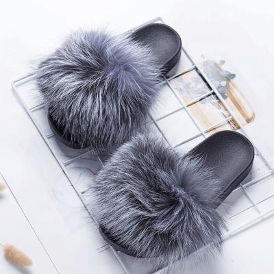 China Large Raccoon Fox Fur Vendor Anti-Slippery Fur Slipper Women's Slides Sandal Slippers for sale