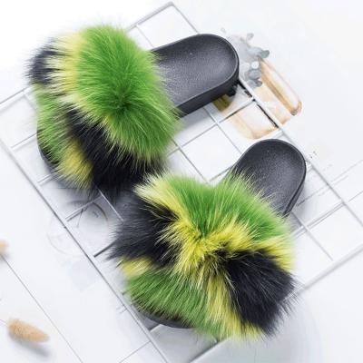 China Anti-slippery fashionable flat women's shoes in summer wild sandals and slippers for sale