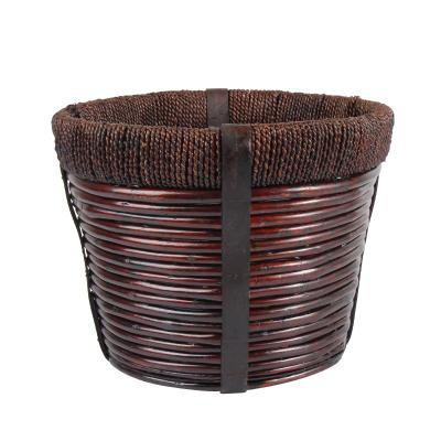 China China Europe Style Handmade Outdoor Home Decoration Natural Wicker Planter Pot for sale