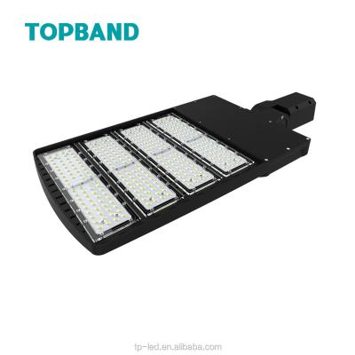 China Aluminum DLC UL Listed Retrofit 400w HID Parking Lot Led Area Light Shoe Box Led Street Lights for sale