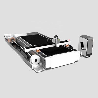 China 1000W 1530 Steel Sheet Metal Cutting Machine CNC Fiber Pipe Water Cooled Laser Cutting Machine With Rotating for sale