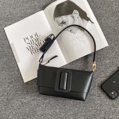 China Fashion Simple Style Genuine Leather Cross - Body Bag Mini Popular Design Shoulder Bag Girls Ladies Chain Handbag for sale