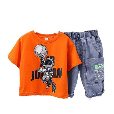 China 2023 Summer Children's Suit 2023 Summer New Tide Handsome Boys Baby Denim Shorts Casual Children's Short Sleeved Loose Two-Piece Set for sale