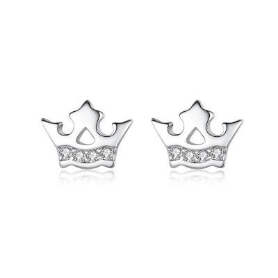 China Hot Selling 925 Sterling Silver Crown Diamond Stud Earrings Female Exquisite Cute Jewelry Fashionable Stud Earrings for sale