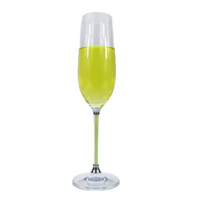 China Zj136 Life Size Green Champagne Glass Lead Champagne Glasses Stem Long Sustainable Material for sale