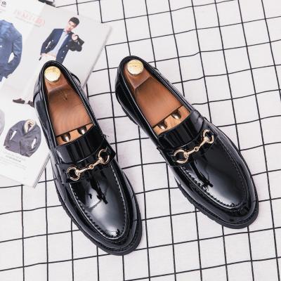 China Fashion Trend Fashion Mirror Leather Formal Shoes For Men Dress Leather Shoes for sale