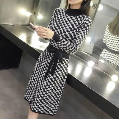 China Famous Brand Belt Grid Stripe Fashion Designer Plaid Autumn Breathable Luxury Thick Woman Winter Women Knit Winter Luxury Dresses For Ladies for sale