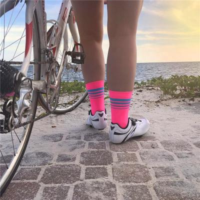 China Antibacterial wear-resistant professional cotton ankle socks compression woman custom sports riding cycling sock for sale