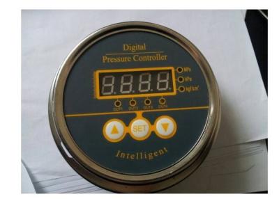 China Φ60 orΦ100 dial diameter optional Digital Pressure Switch and controller for sale