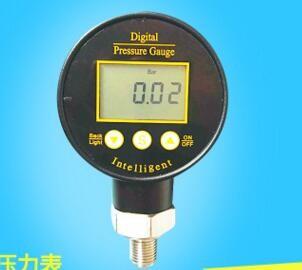 China PM-3000 Digital pressure gauge with battery powered and water-proof housing for sale