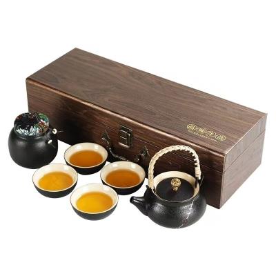 China Unique Design Home Tea Cups and Remote Mountain Tea Sets as Gifts for sale