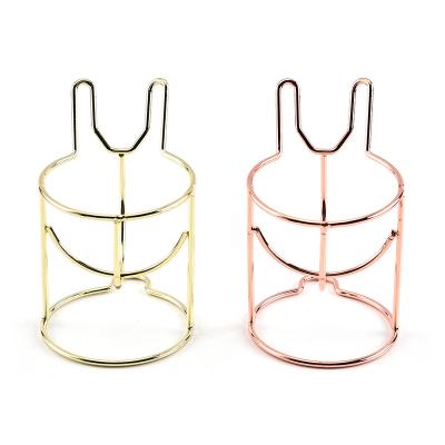 China Universal Makeup Sponge /puff Carbon Steel Makeup Sponge Rack Holder Beauty Egg Drying Rack Blender Drying Case Storage Rack in Rabbit Shape for sale