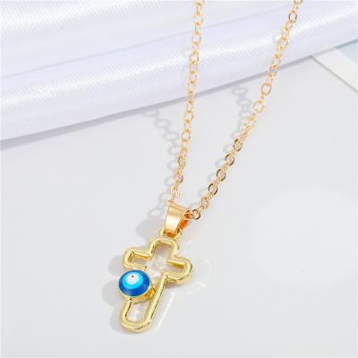 China Wholesale TRENDY Customized Geometric Irregularities Pendant Necklace Eye Chain Jewelry Resin Lucky Evil Eyes Necklace for sale