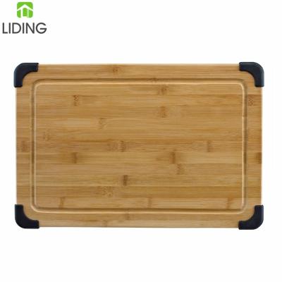 China Viable Bamboo Cutting Board Kitchen Chopper for sale