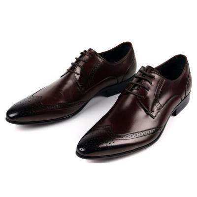 China Männer Full Grain Leder Schuhe Stylische Brogue Design Männer Spitze Formal Dress Schuhe zu verkaufen