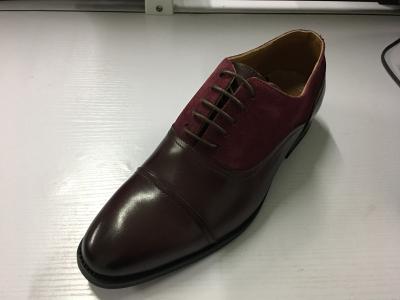 China Mode Herren schwarze Derby-Schuhe, runde Zehen Männer schwarze Patent Leder Schuhe zu verkaufen