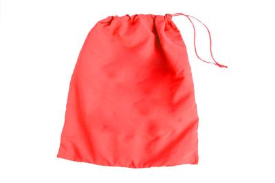 China Gepersonaliseerde Rode Vouwbare Nylon Drawstring-Zakken/Draagbare Nylon Drawstring-Zak Te koop