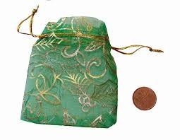 China Monogrammed Jewelry Drawstring Pouch Green Organza Pouch For Gifts for sale