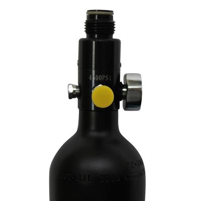 China 0.50L 30Ci Durable Aluminum High Pressure Air Paintball Tank With 4500Psi Regulator And Reservoir Cover for sale