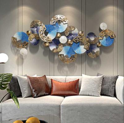 China NEW Creative Light Luxury Iron Eco-friendly Overlay Metal Texture Nordic Fashion Wall Decoration Art Wall Hanging for sale