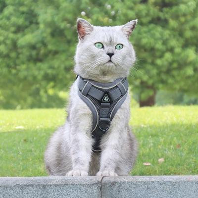 China Adjustable Pet Harness Reflective Soft Breathable Vest Easy Walk Control Pet Harnesses for sale