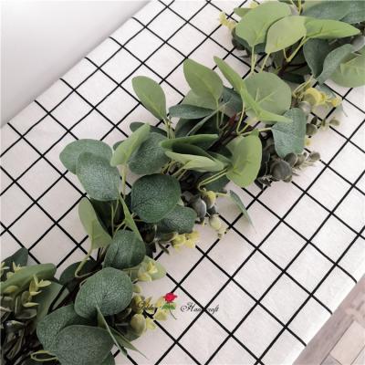 China QSLH-GE703 Lifelike Garland Eucalyptus Leaves Christmas Garland Artificial Flower 6.5ft for sale