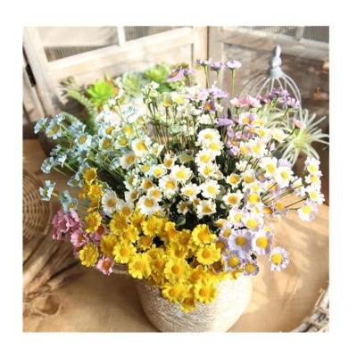 China Wedding Home Flowers Daisy Small Chrysanthemum Artificial Flower Wedding Decor Home Decor for sale