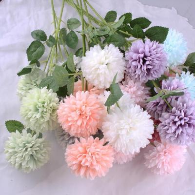 China Realistic Wedding Home Decorative Flower 3 Heads Artificial Chrysanthemum for sale