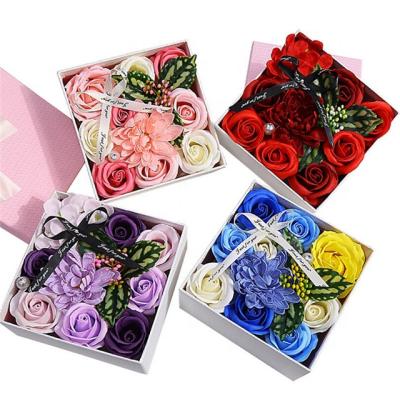 China Realistic Wholesale Valentine's Gifts Red Rose Soap Flower In The Box for sale