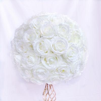 China D3067 White Realistic Handmade Wedding Rose Floral Arrangement for sale