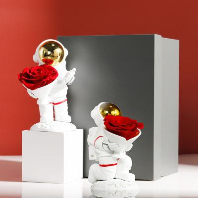 China Real Romantic Preserved Rose Birthday Christmas Fathers Day Astronaut Customized Preserved Flowers Spaceman gifts for men for sale