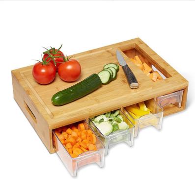 China Sustainable Custom Bamboo Chopper With Storage 4 Crisper, Bamboo Chopping Cutting Board With Containers for sale