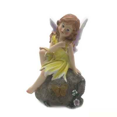 China New Europe Style Lawn Garden Decoration Outdoor Decorative Resin Crafts Solar Statue Fairy Garden for sale