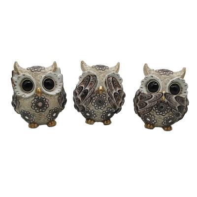 China Europe Owl Statue for Shelf Decor Accents Resin Crafts for Office Owl Figurine Home Living Room Bedroom Decorations for sale