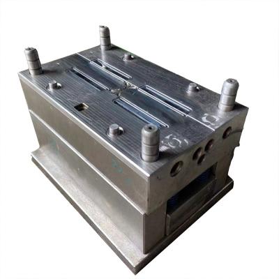 China Metal Bucket Plastic Mold Plastic Parts Mold Good Quality Chinese Plastic Mold for sale