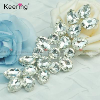 China Flatback Keering Diamond DIY Metal Invitation Glass Bling Decorative Crystal Embellishment WRE-286 for sale