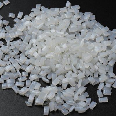 China Lacre sólido de la ropa de EVA Hot Melt Adhesive Packaging de los gránulos en venta